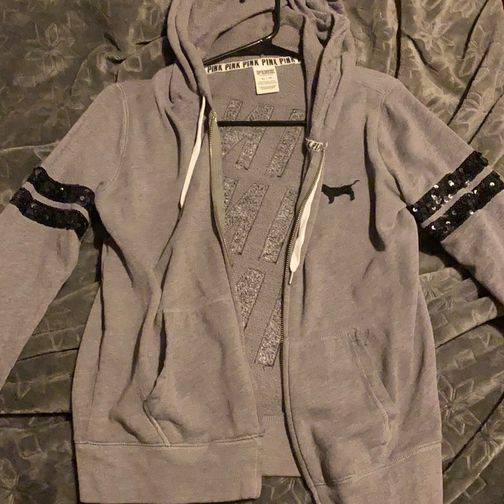 VS PINK Sequin Sweater 😍😍🤩🤩